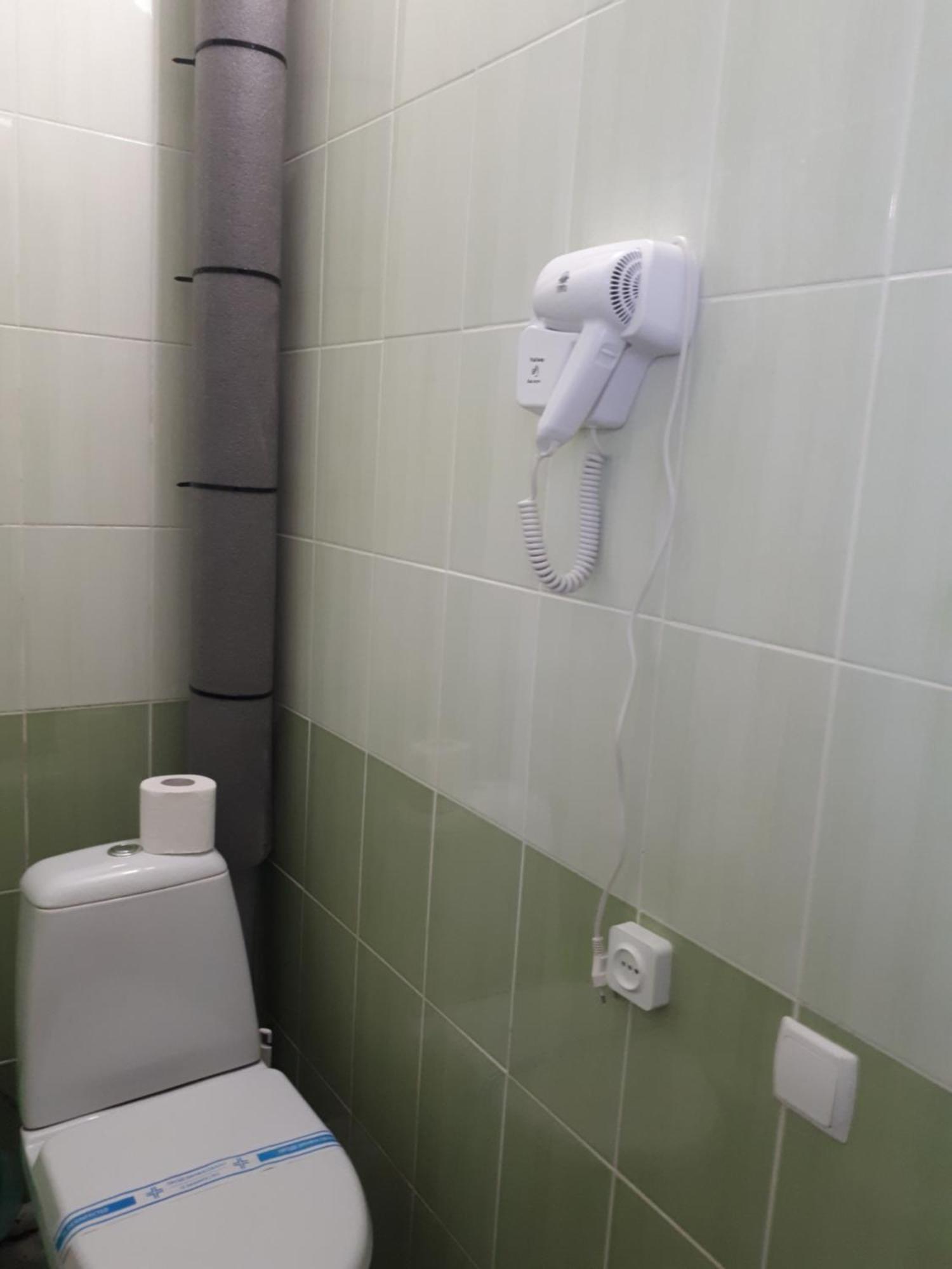 Hotel Gostynnyi Dvir Sharhorod エクステリア 写真