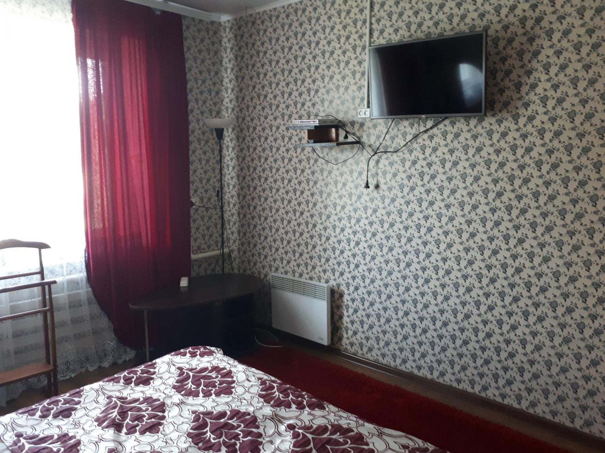 Hotel Gostynnyi Dvir Sharhorod エクステリア 写真